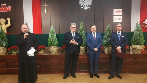 "Przed laty robotnicy także dzielili się tutaj chlebem". Solidarność na spotkaniu wigilijnym w Sali BHP