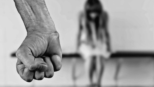 Szokujące dane Eurostatu ws. gwałtów. Kobiety w Polsce 48 razy bezpieczniejsze niż w Anglii