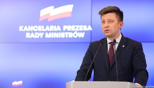 Koronawirus w Polsce. Szef KPRM: „Minister finansów wyda rozporządzenie zwalniające spirytus z akcyzy”