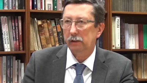 [video]Petycja o uniewinnienie osób "znieważających" komunistyczny pomnik. Jan Żaryn: Motywy są chwalebne