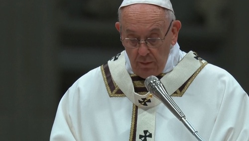 Franciszek do księży: Kapłani muszą brudzić sobie ręce, dotykając grzechów ludzi