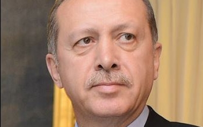 Świat komentuje referendum w Turcji. Erdoğan wydłuża stan wyjątkowy