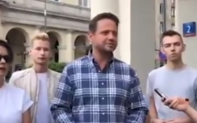 [video] Mieszkanka Warszawy do R. Trzaskowskiego: "Ile pan ma lat?"