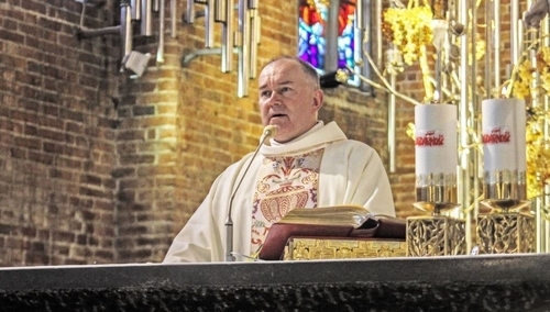 [Tylko u nas] Ks. L. Kowalski: Ludzie "S" czują się w Brygidzie jak u siebie w domu. Bo to jest ich dom