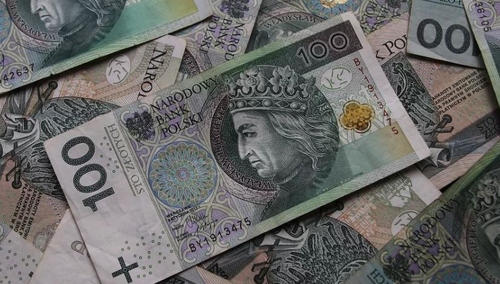 Kuźmiuk: W 2020 roku wzrost płacy minimalnej do 2600 zł i najniższej emerytury do 1200 zł