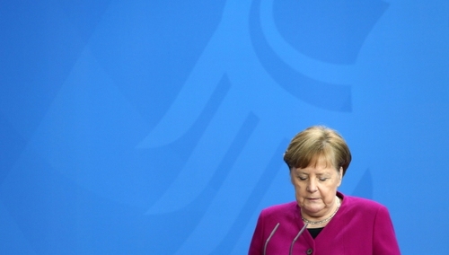 [Z Niemiec dla Tysol.pl] Wojciech Osiński: Niemiecki rząd w ogniu krytyki. Niemcy zazdroszczą Austriakom