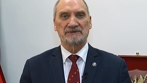 Macierewicz o ochronie życia poczętego: Ta sprawa musi być załatwiona