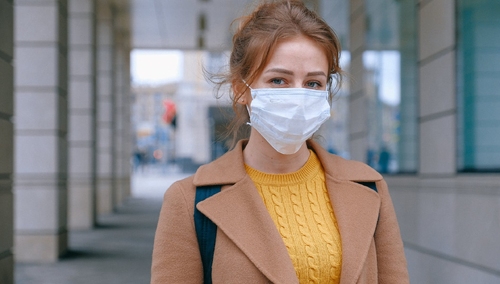 Sejm przychyli się do postulatu handlowej "S" Sklepy będą mogły odmówić sprzedaży klientom bez maseczki