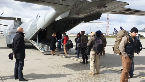 Włosi dziękują Polakom za pomoc w walce z epidemią. "Grazie Polonia"