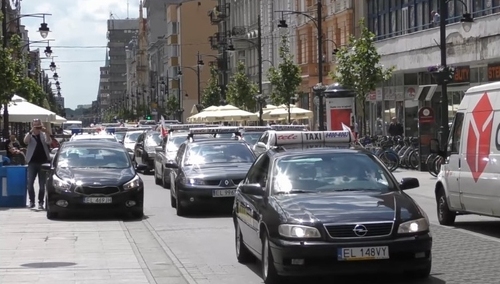 Dziś protest taksówkarzy. Na dwie godziny zablokują centrum Warszawy