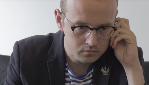 [video] Tomasz Samołyk porównuje Fakty i Wiadomości