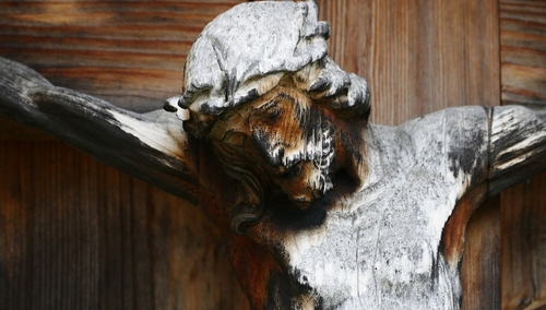 Ks. Daniel Wachowiak: Wczoraj nastąpiła profanacja podpoznańskiego kościoła w Suchym Lesie