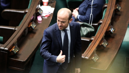 "Zdaje się, że Gowin znalazł Budce 5 "sprawiedliwych". Już wymyślają kandydatów do rządu technicznego"