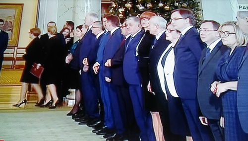 [video] W Pałacu Prezydenckim Prezydent powołuje rząd Mateusza Morawieckiego w nowym składzie