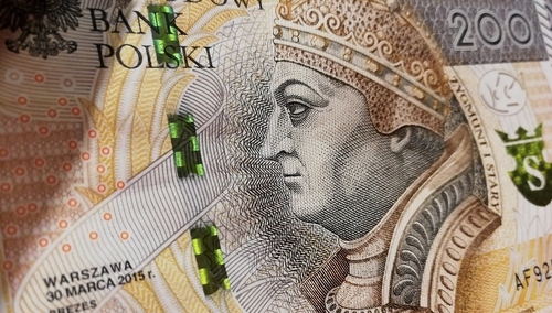 Zbigniew Kuźmiuk: Duży wzrost wynagrodzeń w gospodarce w 2017 roku