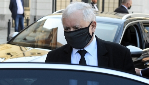 "Rz": Kaczyński chce głebokiej przebudowy swojej formacji. "Największa zmiana w PiS od lat"