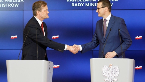 Premier o produkcji baterii do Mercedesa w Jaworze: "Stworzyliśmy przyjazny klimat inwestycyjny dla firm"