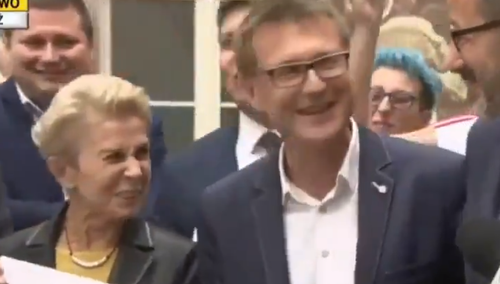 [Wideo] Farsa na prezentacji kandydatów KO w Łodzi. TVN ze wstydu przerwał transmisję?