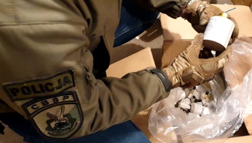 Będzie mniej wybuchowy sylwester? CBŚP przechwyciło 13 tys. petard i zestawów pirotechnicznych