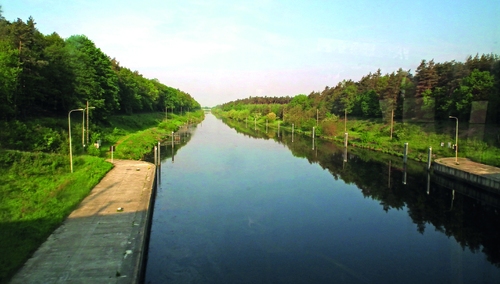Wody jako szlaki komunikacyjne i transportowe zaczynają powoli wracać do łask