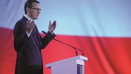 Nawet w sondażu dla „GW” PiS na czele stawki