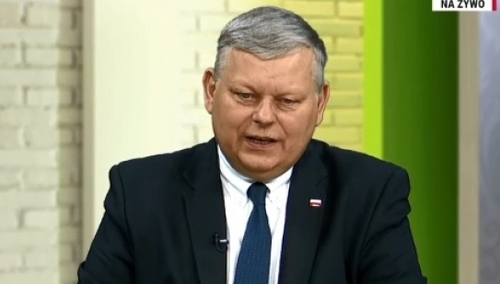 Marek Suski: Opozycja rzucając krzesłami i łamiąc mikrofony nieparlamentarnie atakuje rząd