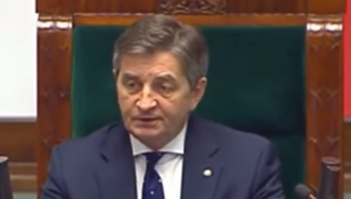 Marek Kuchciński: "Chęć odwołania Pań min. Szydło i Rafalskiej jest co najmniej dziwna"