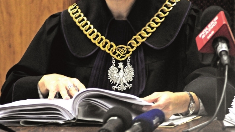 Złamani przez sądy. Obraza za pół miliona złotych