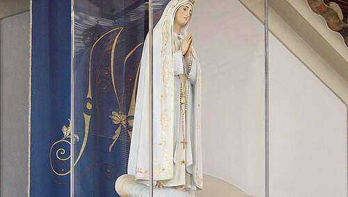 Bluźniercza profanacja czterech stacji Drogi Krzyżowej w Fatimie