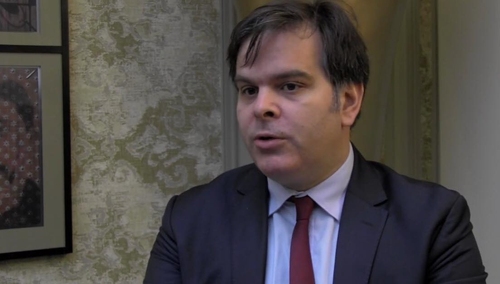 LeMonde o autorytaryzmie w Polsce. Edery: "Kolejny artykuł Le Monde pełen fejków na temat Polski!"