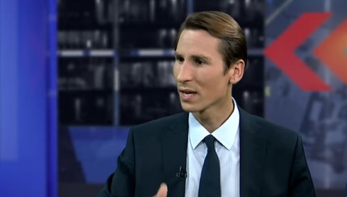 Kacper Płażyński: "Raczej szanse pana Hołowni są niewielkie. To małe miejscowości ostatecznie decydują"