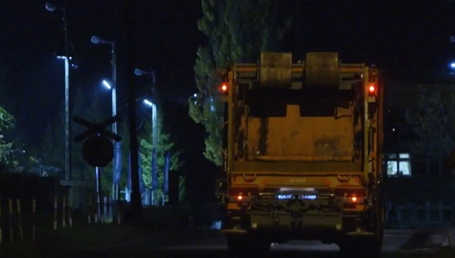 [Zwiastun] Dziwna transakcja warszawskiego MPO. W tle znany satyryk. Kogo chroni Kamil Dąbrowa?