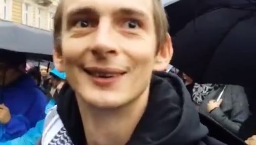 [video] Jaś Kapela [Krytyka Polityczna]: Zwierzęta naprawdę cierpią, a płody nie cierpią