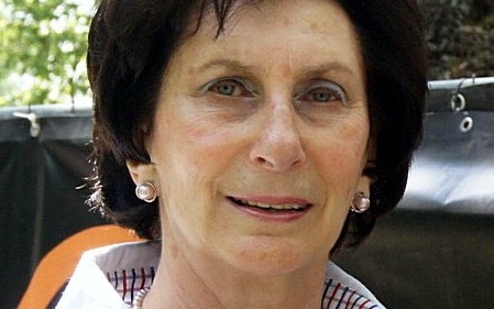 [Foto] Ta tablica upamiętniająca Irenę Szewińską to prawdziwy rzeźbiarski koszmarek...