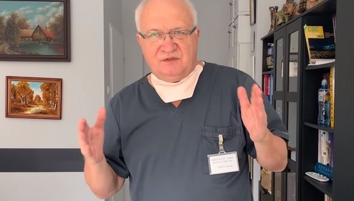 Prof. Simon: "Zdrowa, silna osoba ma znikome szanse na ciężki przebieg zakażenia koronawirusem"