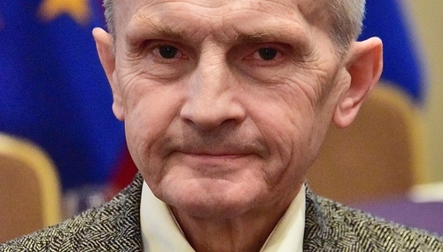 Prof. Henryk Domański: To są zaklęcia opozycji. Większość ma PiS