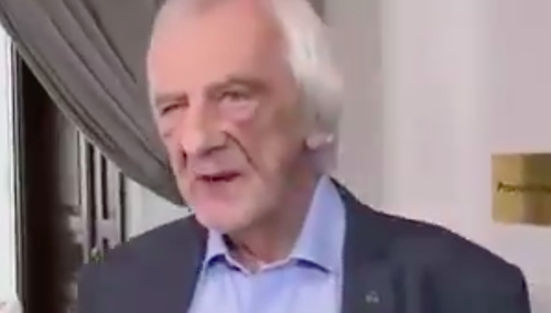 [WIDEO] Dziennikarz: „Ale Bundestag obradował dzisiaj normalnie”. Terlecki odpowiada