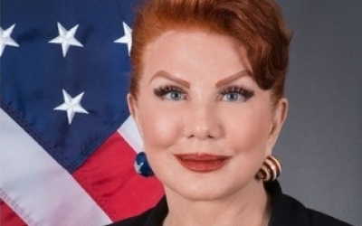 Coś podobnego. Ambasador Mosbacher "pocisnęła" Gazecie Wyborczej, ale...
