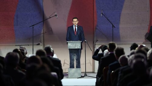 [video] Premier na 30. rocznicy Aksamitnej Rewolucji: "W 1989r. spełniły się nasze marzenia o wolności...