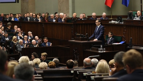 Expose Premiera: "Zmieńmy Konstytucję RP", "Możemy być najsilniejszym pokoleniem, jakie miała Polska"