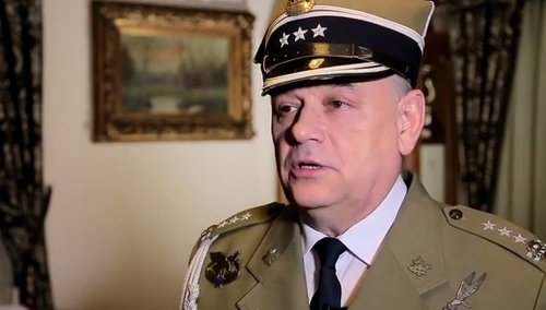 Mazguła atakuje prof. Pawłowicz: Poziom Pani inteligencji jest odwrotnie proporcjonalny do Pani apetytu