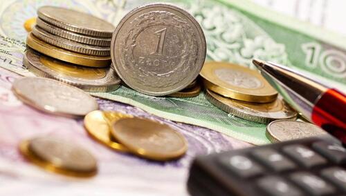 Sejm tworzy kolejną wyrwę w powszechnym systemie ubezpieczeniowym