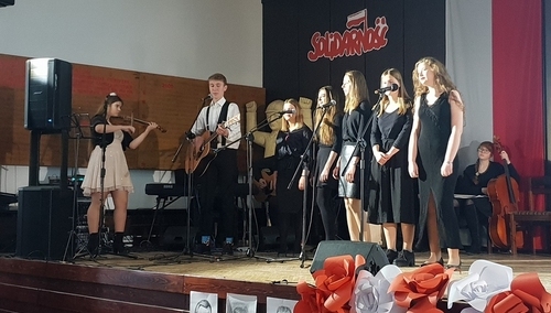 Gdańskie II LO świętowało 100. Rocznicę Odzyskania Niepodległości w historycznej Sali BHP