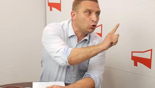 Robert Bąkiewicz [Marsz Niepodległości]: Nie dajcie się nabrać. Wybór Andrzeja Dudy jest przymusem