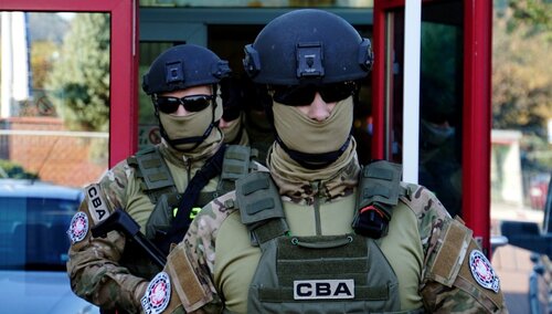 Zatrzymania w sprawie korupcji w jednej z warszawskich spółek miejskich