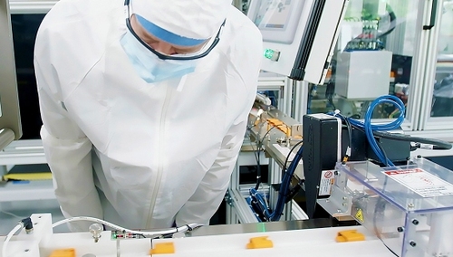 Naukowcy z PAN pracowali po kilkanaście godzin dziennie. Opracowali polski test na koronawirusa