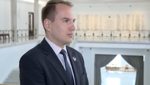 Andruszkiewicz: Skoro liderzy Konfederacji biegają na antyrządowe spędy byłej Palikociarni i KODziarzy...