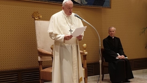"Proszę Boga o dary Ducha Świętego dla Was i Członków Waszego Związku". Papież Franciszek do władz "S"