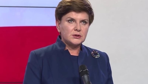 "Kto i po co wymyśla takie głupie teksty?". Beata Szydło ostro odpowiada "Super Expressowi"