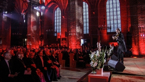 [nasza fotorelacja] Koncert papieski w św. Brygidzie pod patronatem przewodniczącego "S" Piotra Dudy